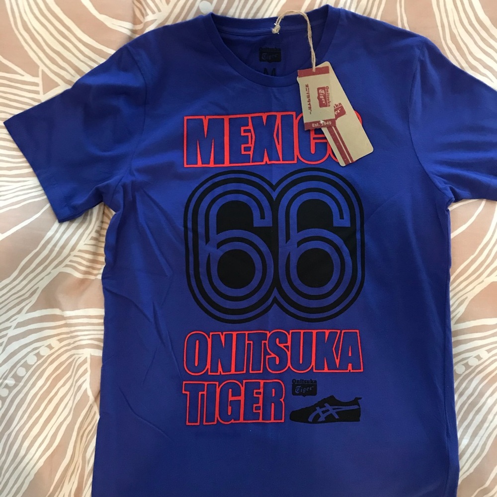 Onitsuka Tiger T-Shirt Size Medium
